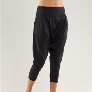 Lululemon Harem Crop